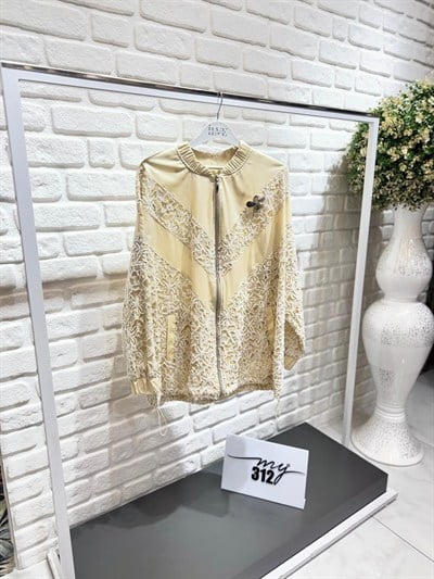 My312 Broşlu Dantel Ceket