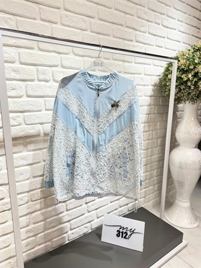 My312 Broşlu Dantel Ceket