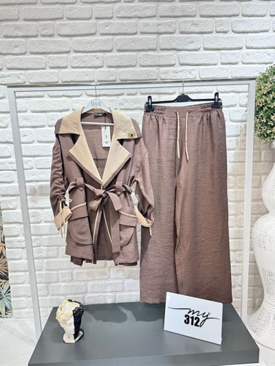 My312 Broşlu Pantolonlu Takım 