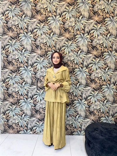 My312 Önü Aksesauarlı Keten Takım