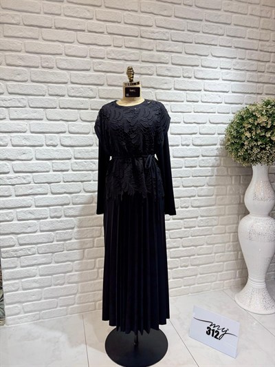 My312 Önü Dantelli Elbise 