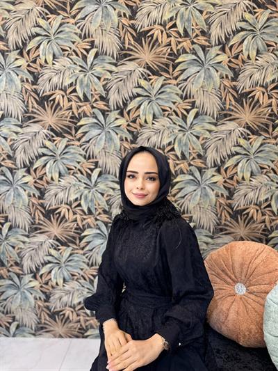 My312 Önü Piliseli Broşlu Elbise