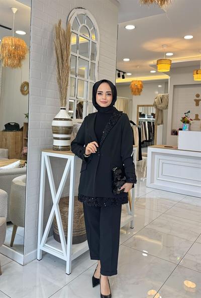 My312 Taşlı Yaka Detaylı Takım