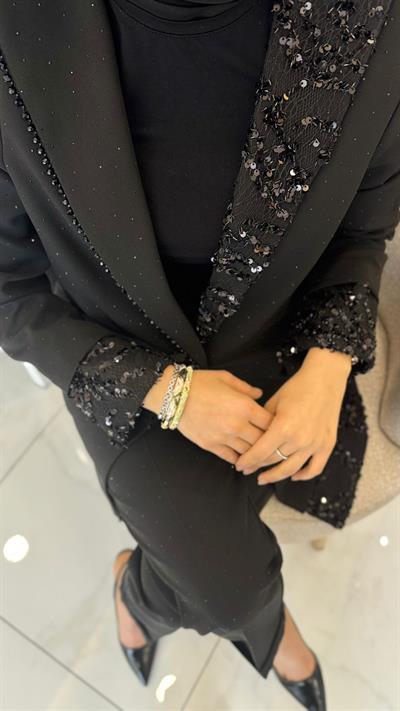 My312 Taşlı Yaka Detaylı Takım