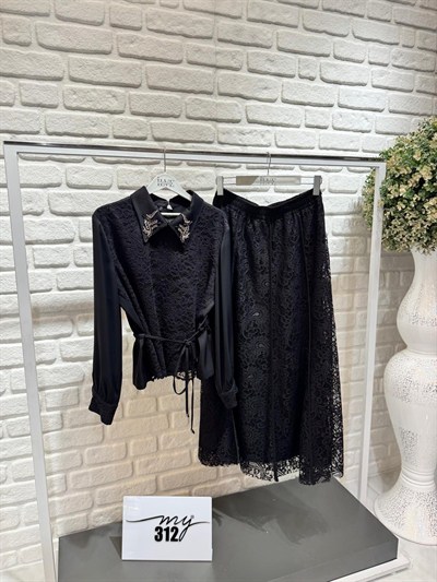 My312 Yakası Taşlı Dantel Takım