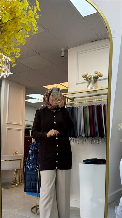 Nuss Düğmeli Hırka 