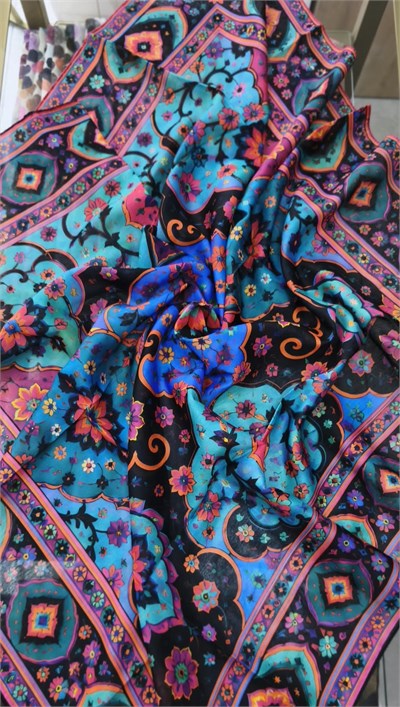 Siyane Pamuk Desenli Eşarp