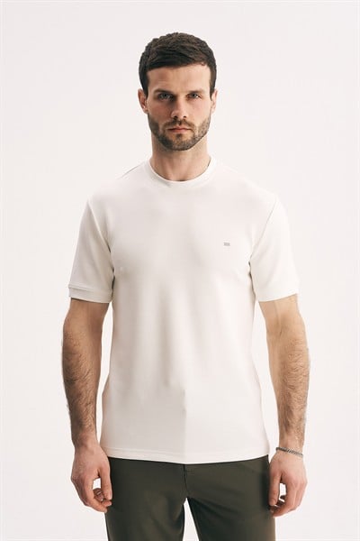 Erkek Bisiklet Yaka Merserize Dokulu Slim Fit Tişört