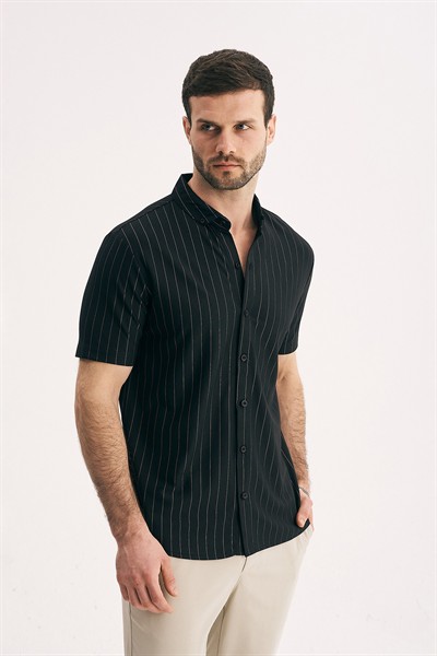 Erkek Dikey Çizgili Jakarlı Slim Fit Kısa Kollu Gömlek