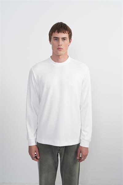 Erkek Bisiklet Yaka Çizgili Kumaş Beyaz Sweatshirt
