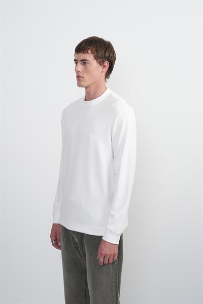 Erkek Bisiklet Yaka Çizgili Kumaş Beyaz Sweatshirt