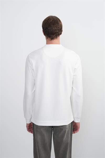 Erkek Bisiklet Yaka Çizgili Kumaş Beyaz Sweatshirt
