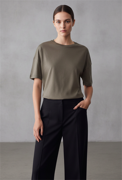 Basic T-Shirt-Haki