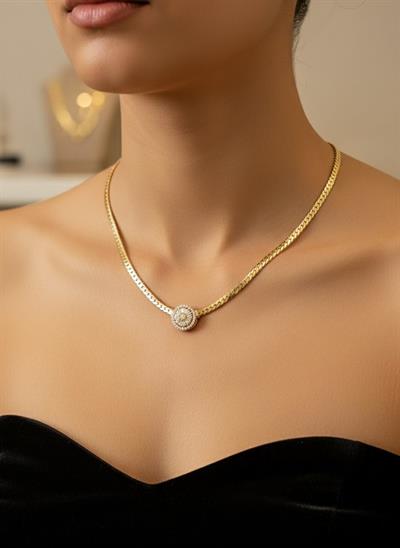 Şık ve Modern Halka Formlu Kristal Taş İşlemeli Gold Zincir Kolye Tasarım