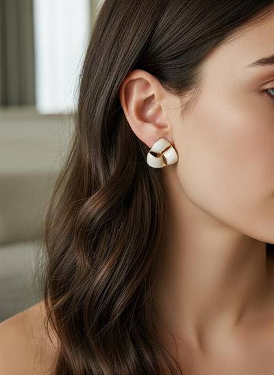 Kadın Trend Modern Line Rüzgar Gülü Krem Küpe