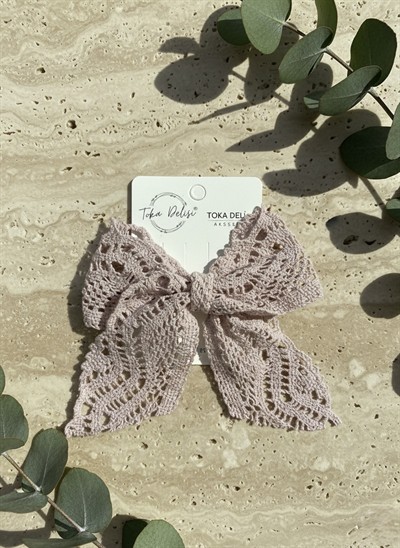 Vintage Pudra Örgü Dantel Kuyruklu Toka - el yapımı