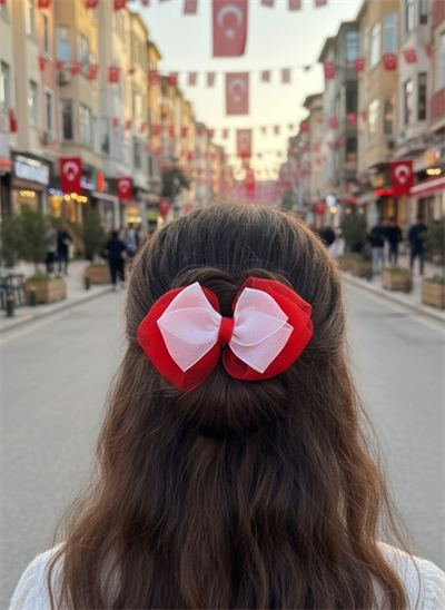  23 Nisan Kırmızı Beyaz Son Trend Kurdele Fiyonk Toka El Yapımı