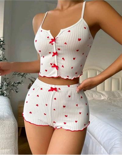 Likralı Şortlu Kalpli Beyaz Pijama Takımı