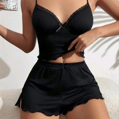 Likralı Şortlu Kenarları Dantelli Siyah Pijama Takımı