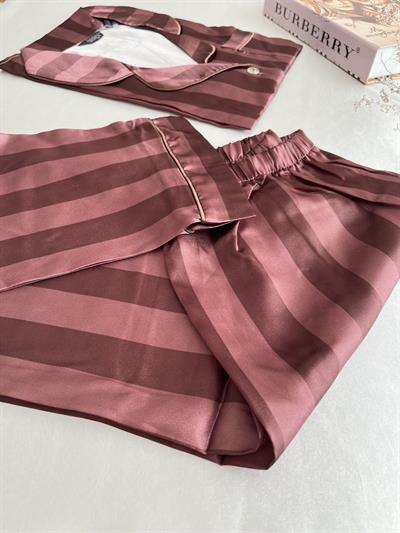 Saten Çizgi Desenli Gömlekli Kahverengi Pijama Takımı