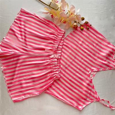 Saten Şortlu Çizgili Pembe Pijama Takımı