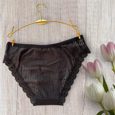 Tül Detaylı Siyah Slip Külot