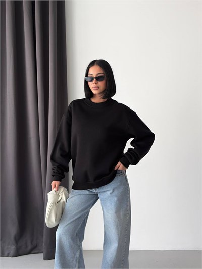 Rahat Kesim Bisiklet Yaka Sweatshirt