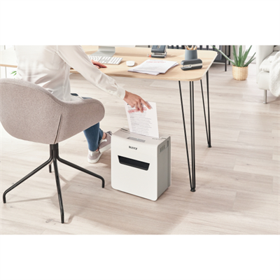 Leitz IQ Office P4 Evrak İmha Makinesi (6 Yaprak Kapasiteli - 8090)