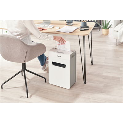 Leitz IQ Office P4 Evrak İmha Makinesi (10 Yaprak Kapasiteli - 8092)