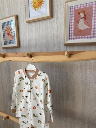 Aslan Ağaç Figürlü Pijama Takımı