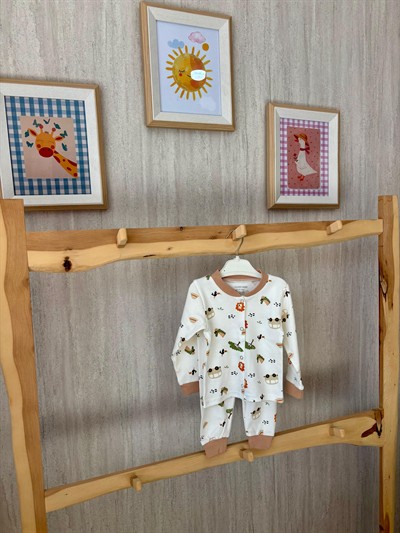 Aslan Ağaç Figürlü Pijama Takımı