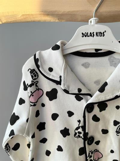 İnekli Düğmeli Pijama Takımı Aylık