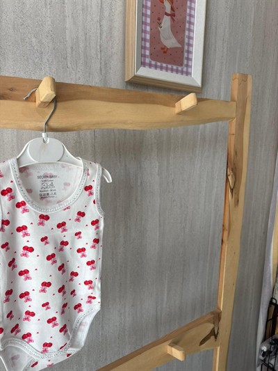 Kirazlı Çıtçıtlı Askılı Badi