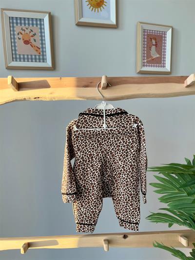 Leopar Düğmeli Pijama Takımı Aylık