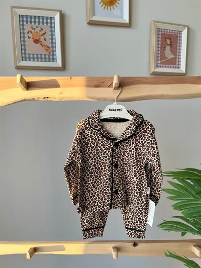 Leopar Düğmeli Pijama Takımı Aylık