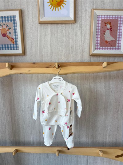 Minik Çiçek Desenli Hastane Çıkışı