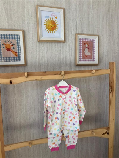 Renkli Kalpler Pijama Takımı