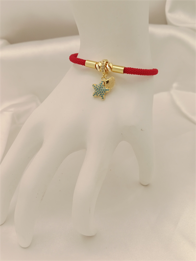 Kırmızı İpli Charm Bileklik