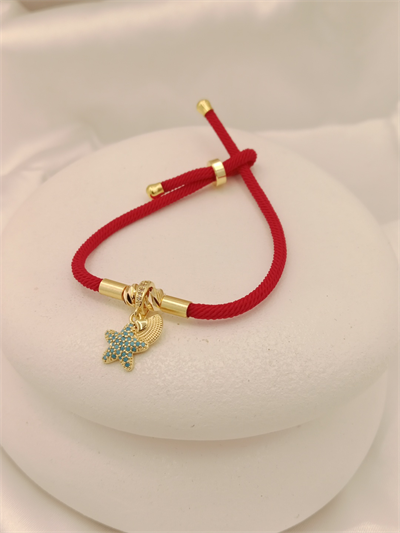 Kırmızı İpli Charm Bileklik