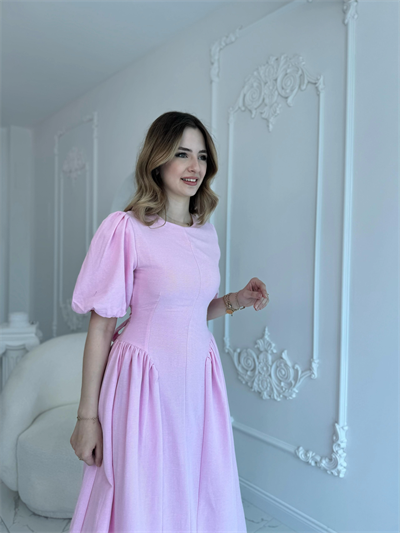 Arkadan Bağlamalı Eteği Yanları Büzgülü Keten Pembe Elbise