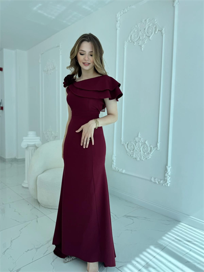 Asimetrik Volan Detaylı Bordo Tek Omuzlu Abiye Elbise