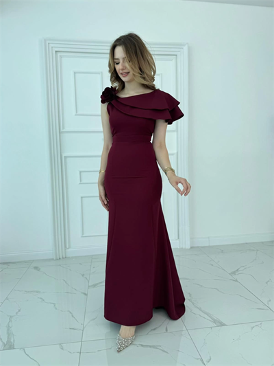 Asimetrik Volan Detaylı Bordo Tek Omuzlu Abiye Elbise
