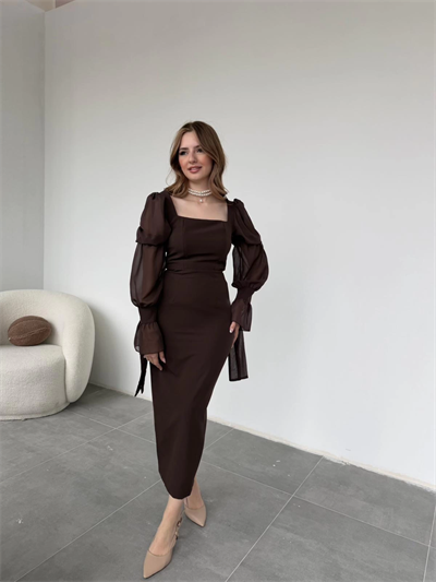 Bağlamalı Kol Tasarımlı Modern Kahve Elbise