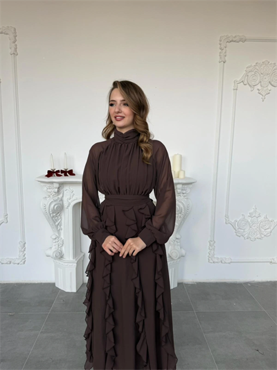 Büzgü Yakalı Eteği Volanlı Beli Kuşaklı Şifon Kahve Elbise