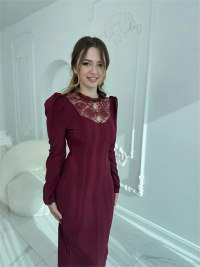 Feminen Dantel Detaylı Uzun Kollu Bordo Elbise