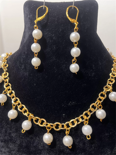 Gold Zincirli İnci Kolye ve Küpe