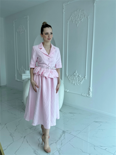 İnce Kemerli Fırfırlı Ceket ve Etek Pembe Takım