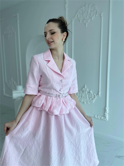 İnce Kemerli Fırfırlı Ceket ve Etek Pembe Takım
