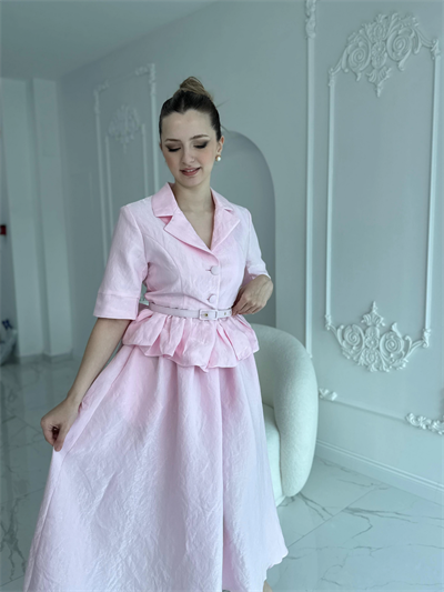 İnce Kemerli Fırfırlı Ceket ve Etek Pembe Takım