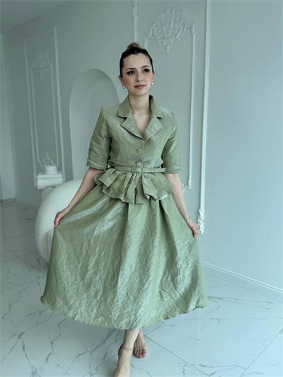 İnce Kemerli Fırfırlı Ceket ve Etek Yeşil Takım